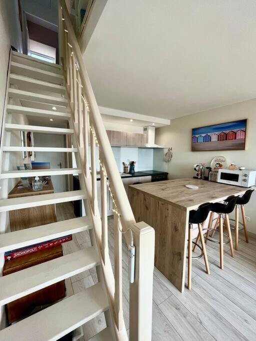 Appartement Duplex Cosy Avec Vue Mer à Cucq Extérieur photo